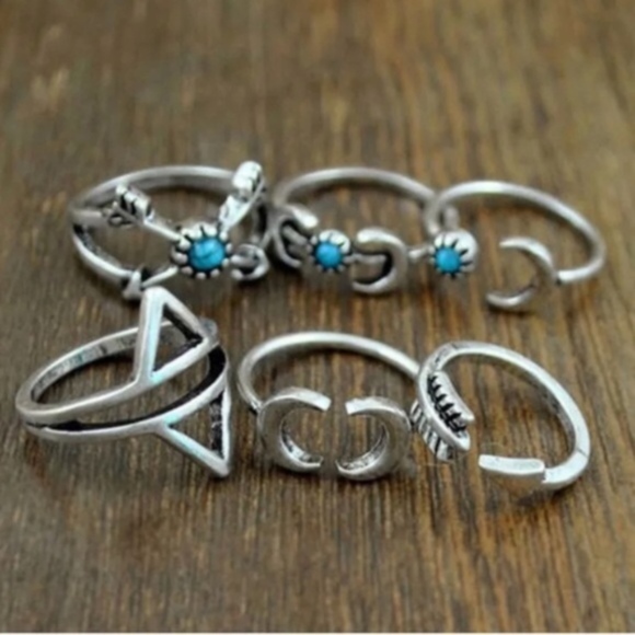 Moon & Arrows 6 Piece Midi Knuckle Ring Set - Picture 3 of 3